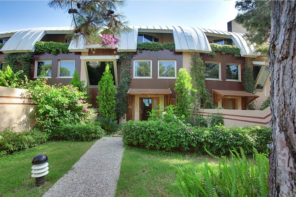 Территория отеля