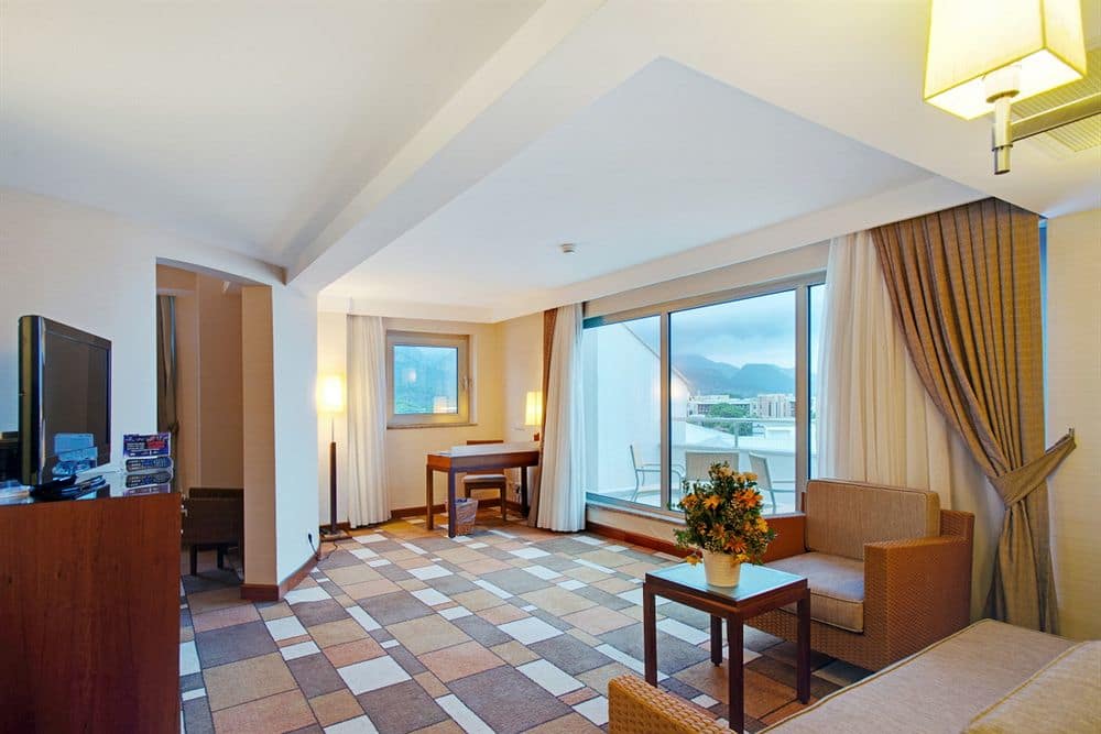 Люкс «Гранд», вид на море - Зона гостиной