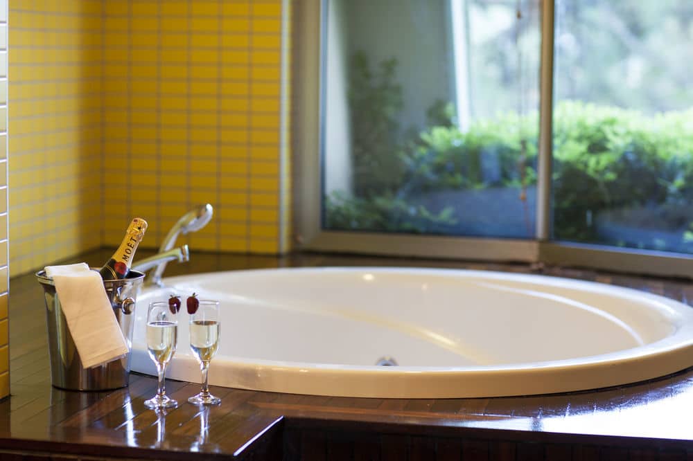 Deluxe Villa With Private Jacuzzi - Глубокая ванна