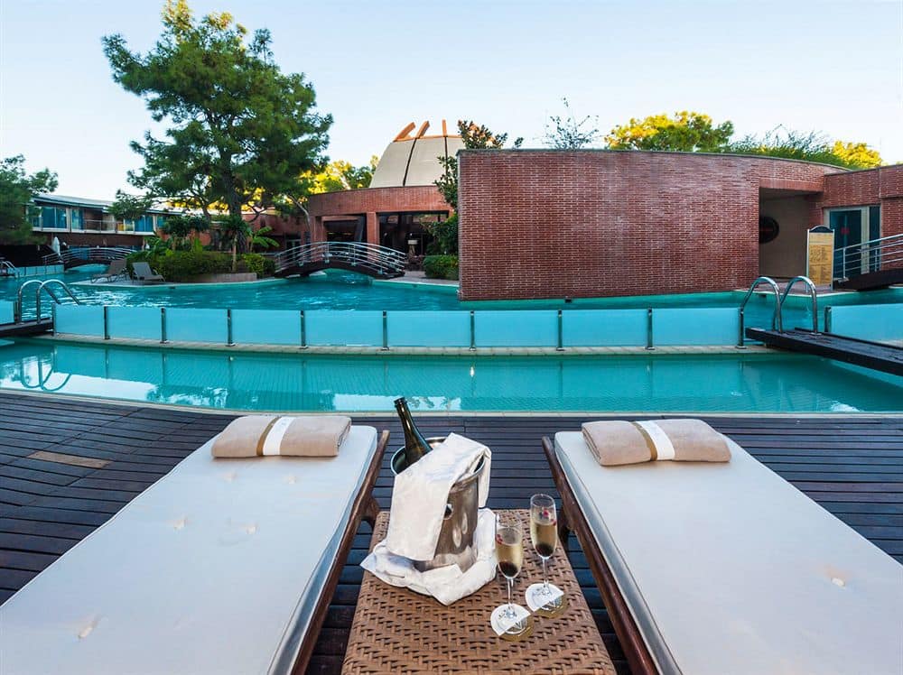 Открытый бассейн