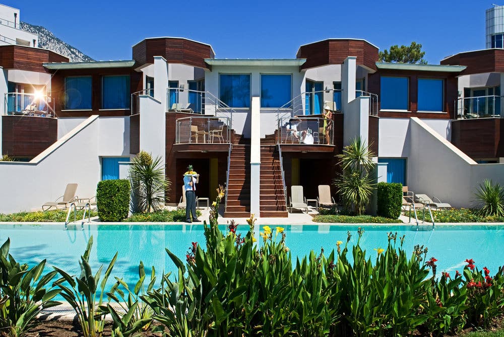 Открытый бассейн