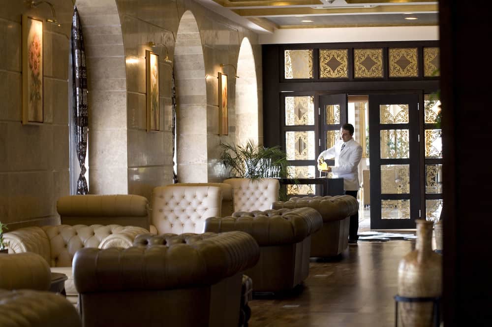 Гостиная в вестибюле