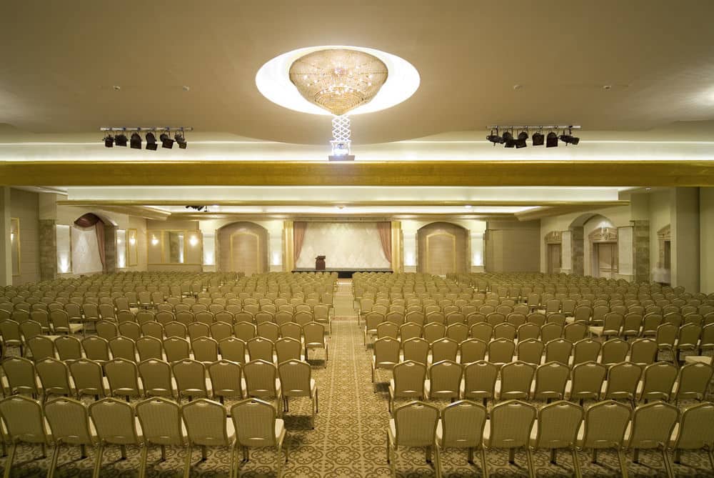 Конференц-зал