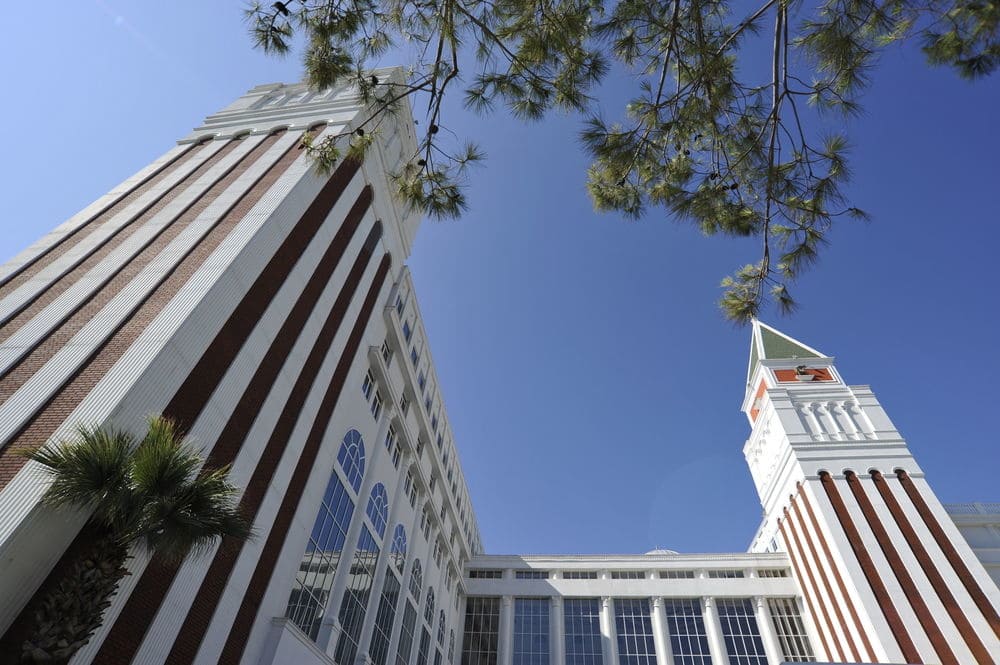 Вид снаружи