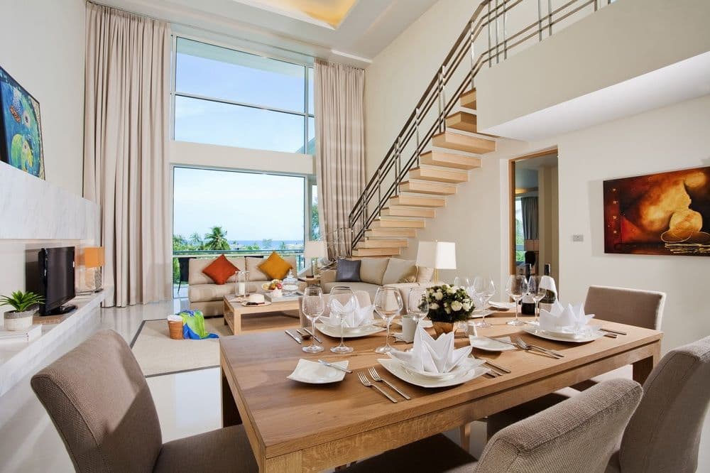 Penthouse Pool Suite 3 Bedroom - Обед в номере