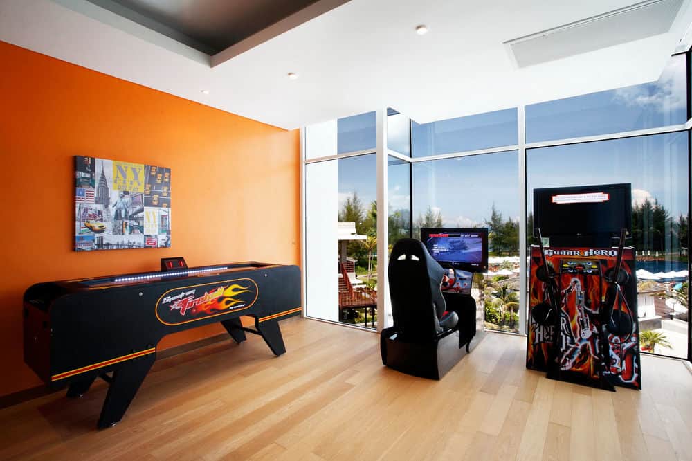 Детский уголок