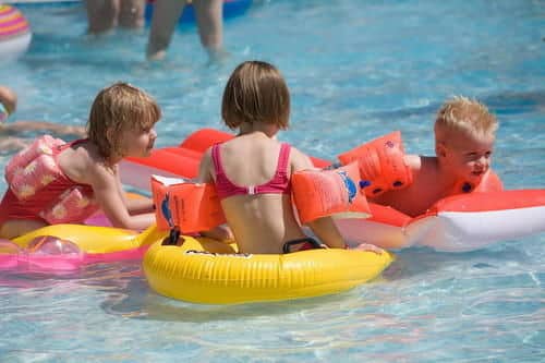 Детский бассейн