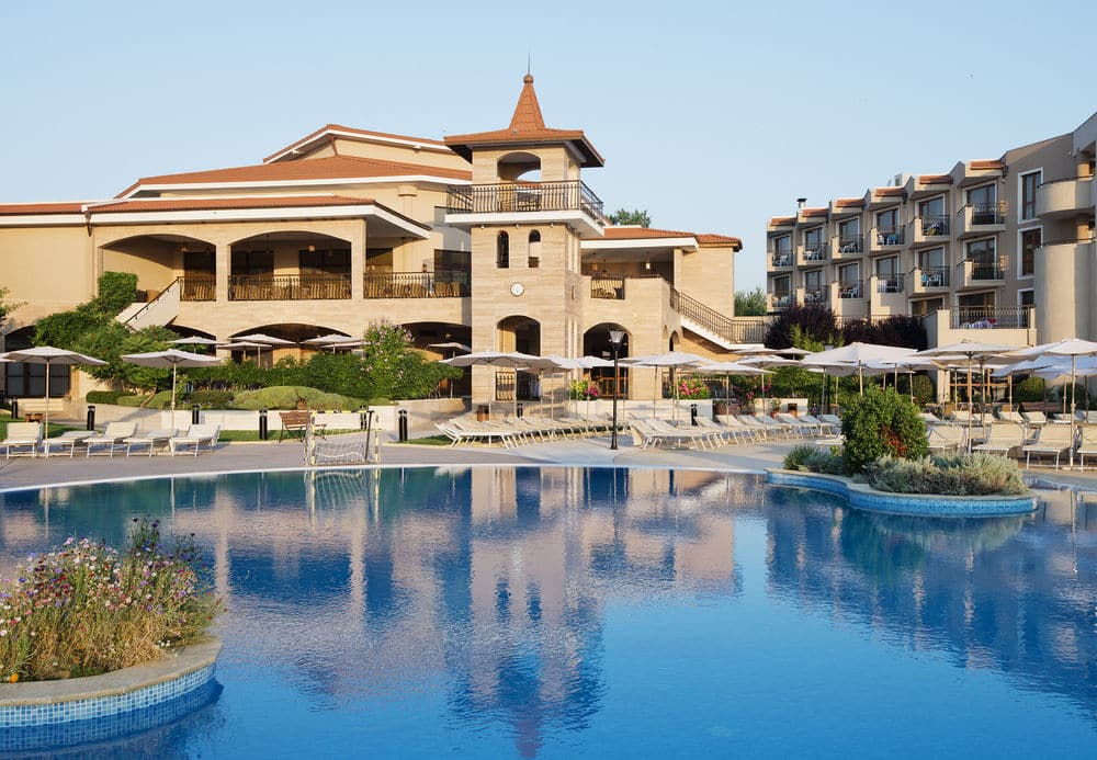 Открытый бассейн