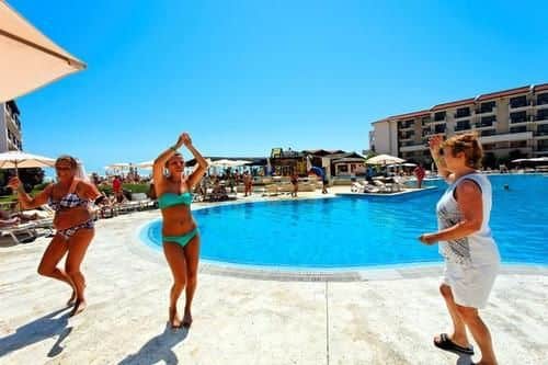 Открытый бассейн