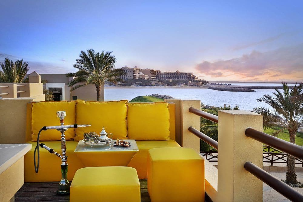 Еда и напитки