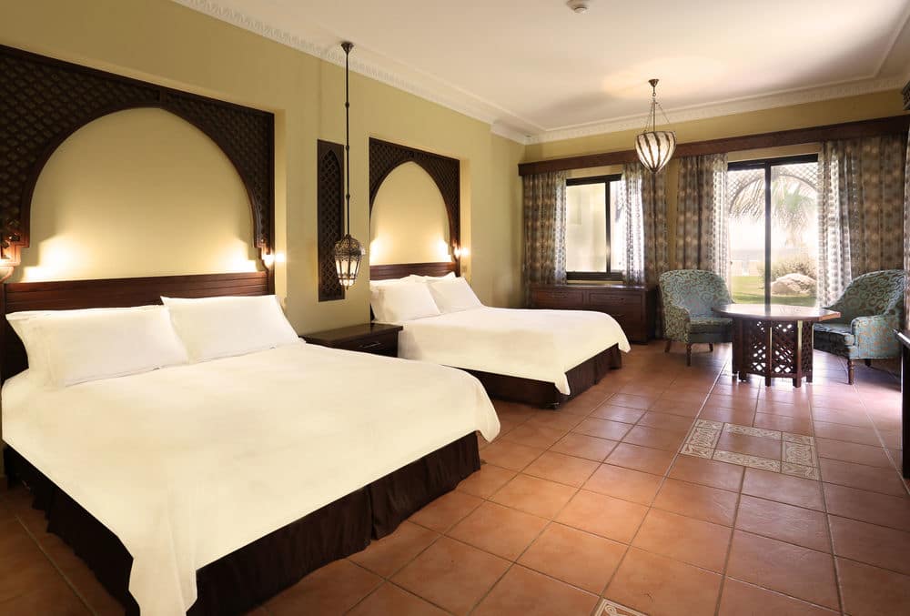 Улучшенная вилла, 2 двуспальные кровати «Квин-сайз», вид на море (Beach) - Номер