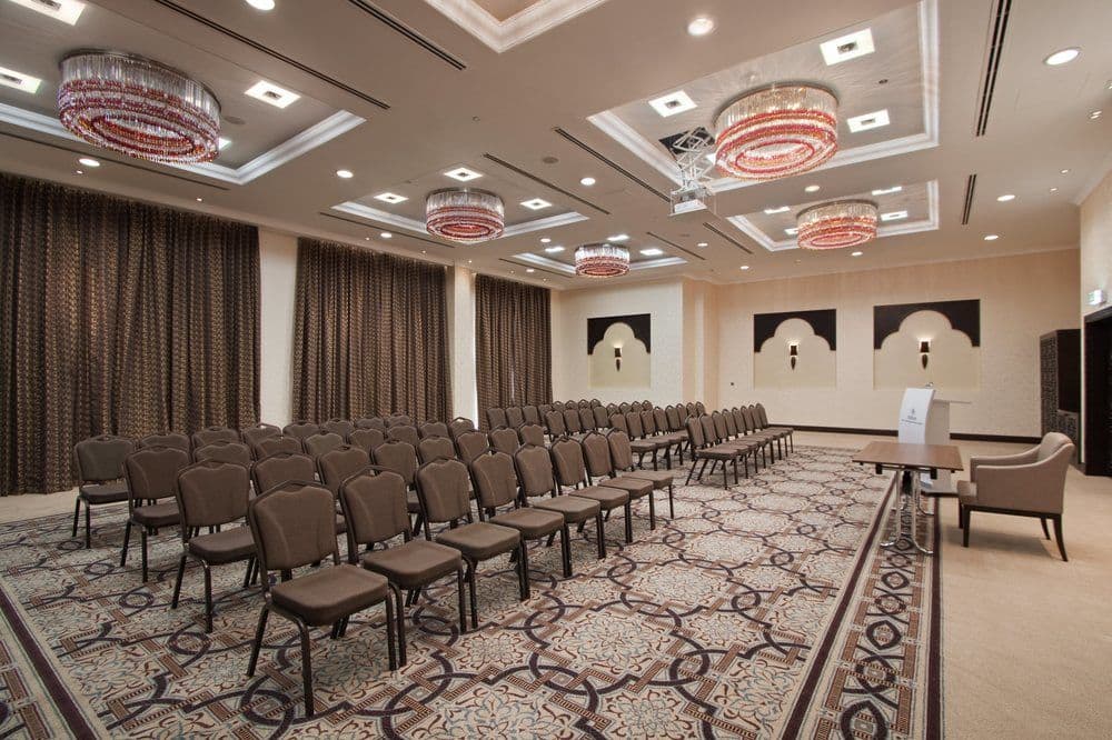 Танцевальный зал