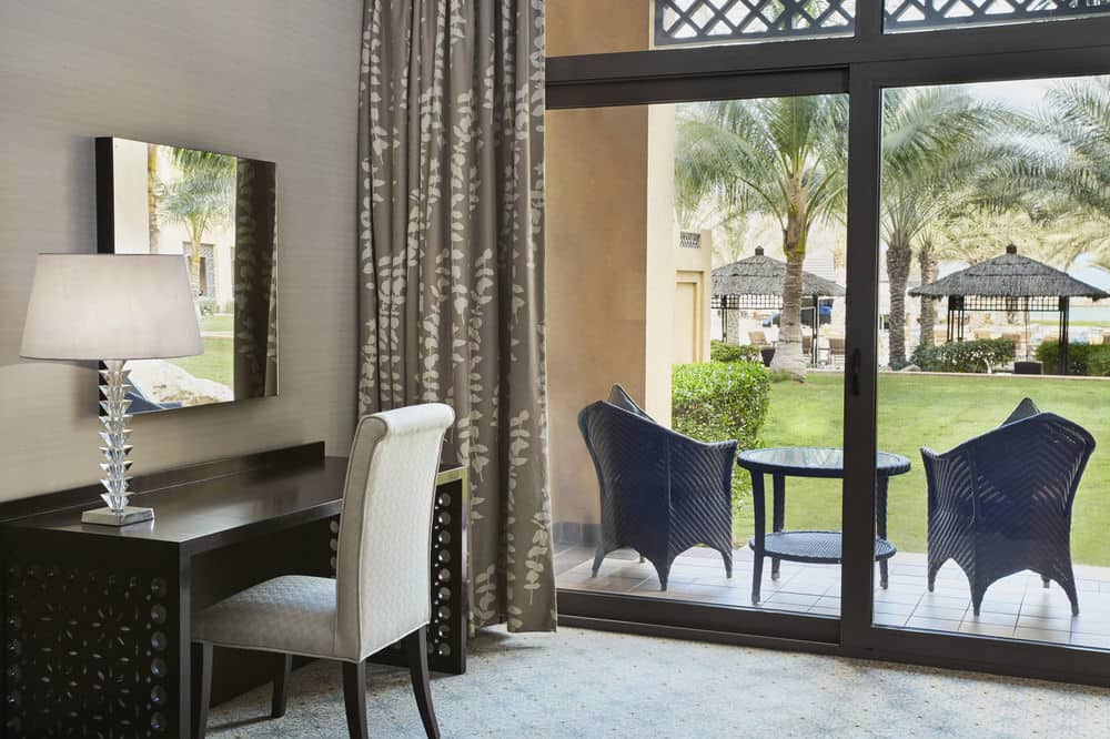 Улучшенная вилла, 2 двуспальные кровати «Квин-сайз», вид на море (Beach) - Номер