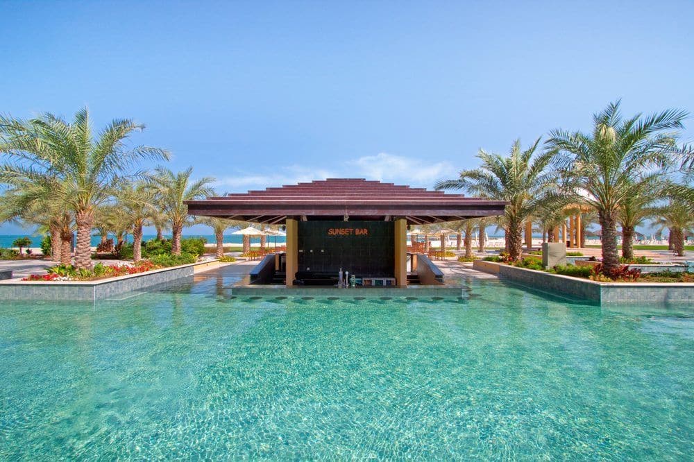 Открытый бассейн