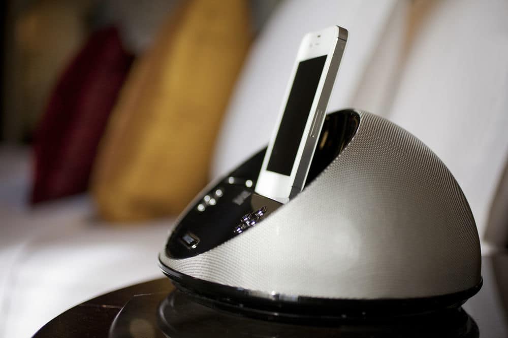 Двухместный номер «Делюкс» с 1 двуспальной кроватью, 2 двуспальные кровати «Квин-сайз» - Бизнес-центр в номере