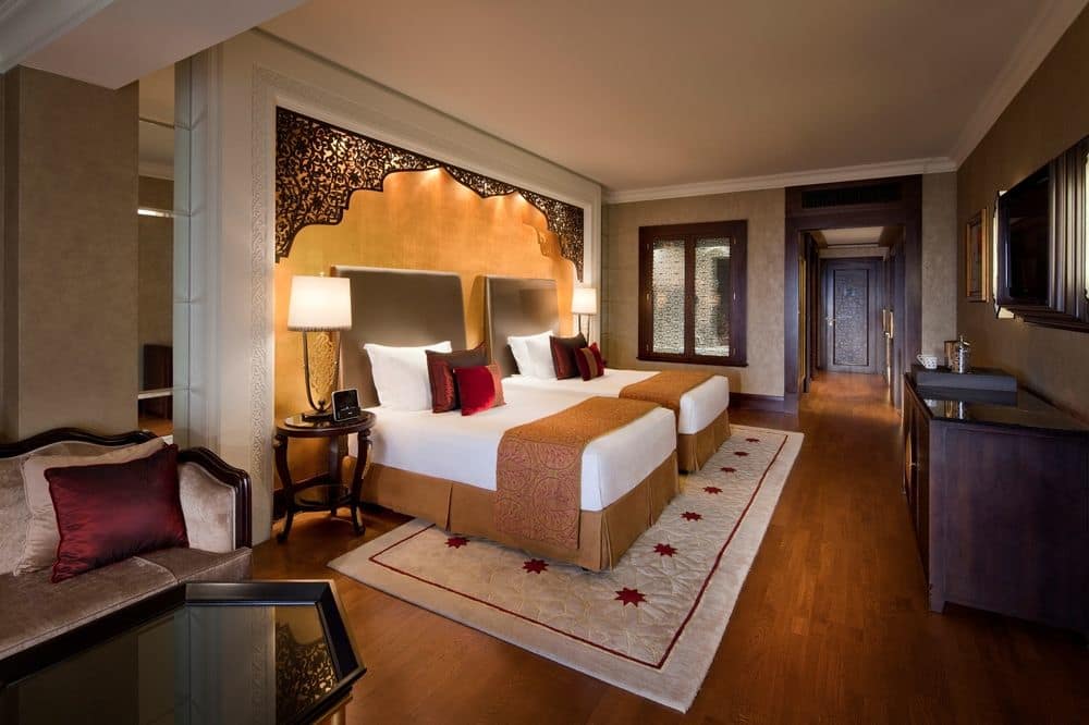 Двухместный номер «Делюкс» с 1 двуспальной кроватью, 2 двуспальные кровати «Квин-сайз», вид на море - Номер