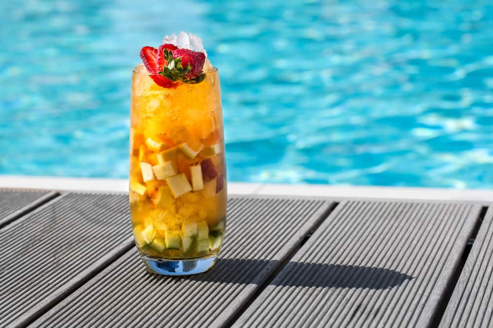 Еда и напитки