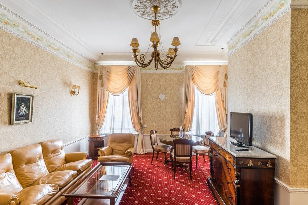 Улучшенный люкс - Номер