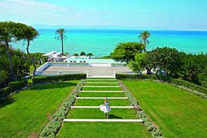 Grecotel Mandola Rosa Suites & Villas